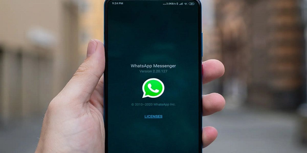 foto en sticker de whatsapp